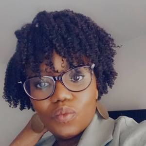 Meet your Posher, Mimi